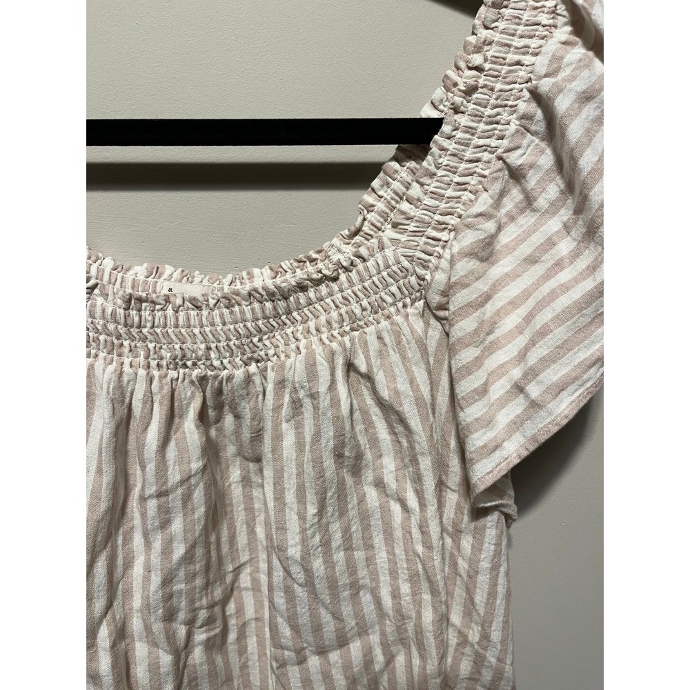 Neutral Blouse - Picture 4 of 4
